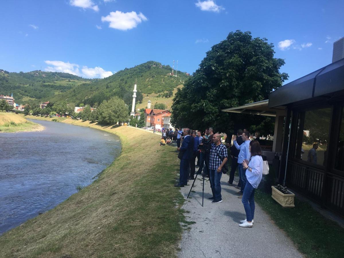 Motel Otoka Donji Vakuf Екстер'єр фото